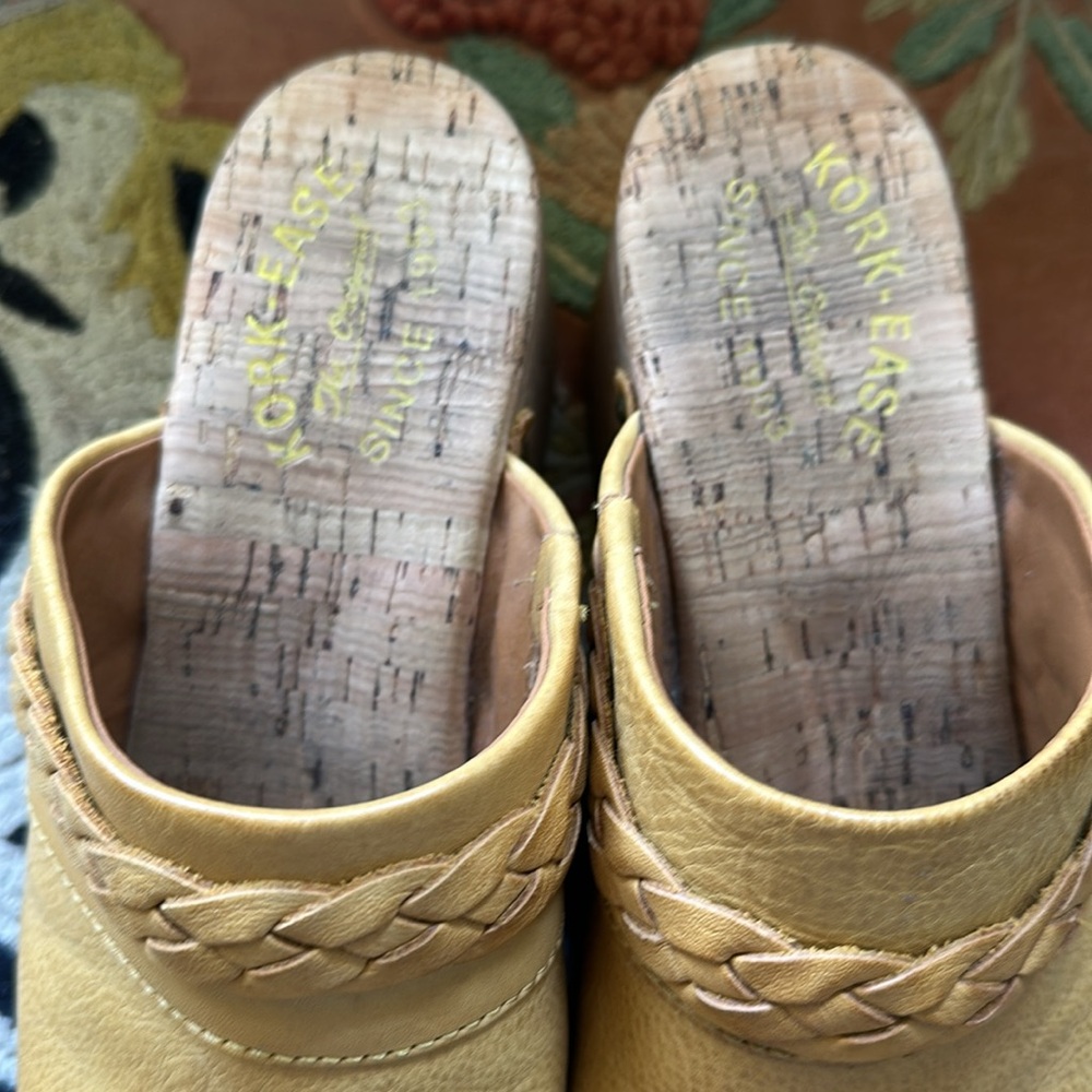 Kork-Ease Tilly Yellow Clog, Size 8 - Picture 3 of 6